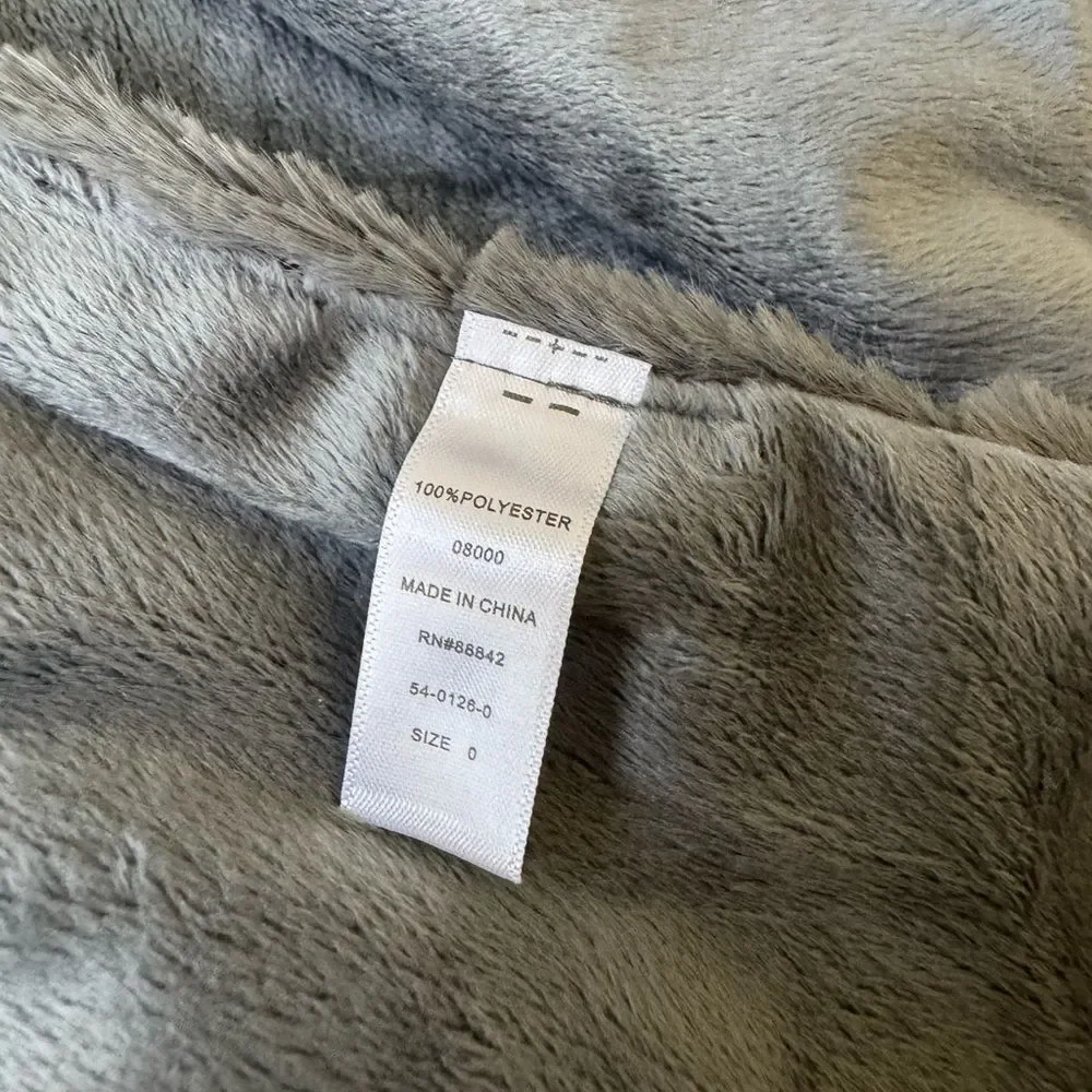 Soft Gray Faux Fur Velvet Luxury Throw Blanket